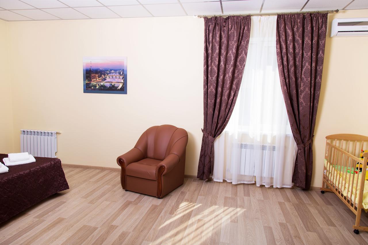 Hotel Fiesta Kiev Dış mekan fotoğraf